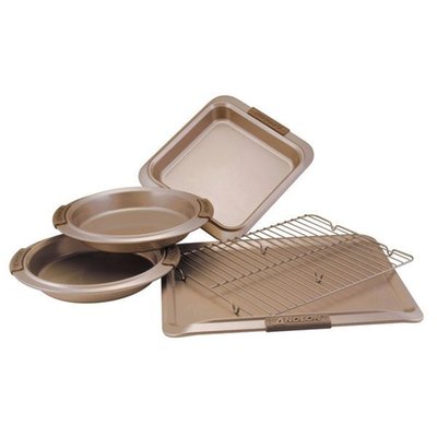 Paris Hilton 7-Piece Bamboo Heart Cutting Board and Stainless Steel Cutlery  Set, Charcoal Gray 